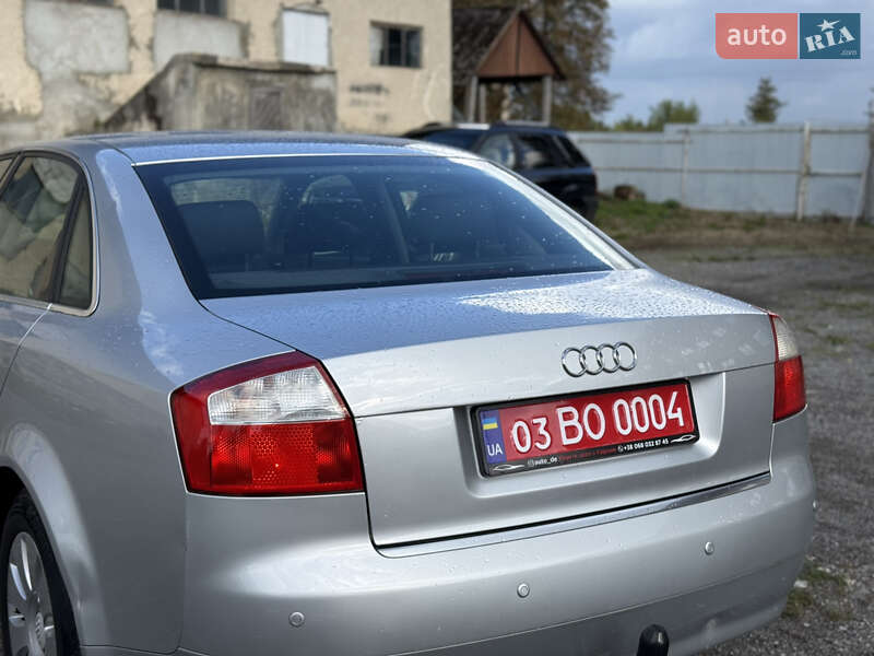 Седан Audi A4 2004 в Тернополі