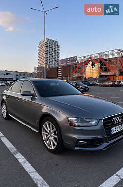 Седан Audi A4 2013 в Киеве