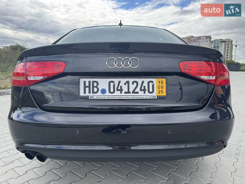 Седан Audi A4 2013 в Калуше