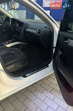 Седан Audi A4 2013 в 