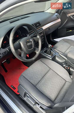 Седан Audi A4 2006 в 