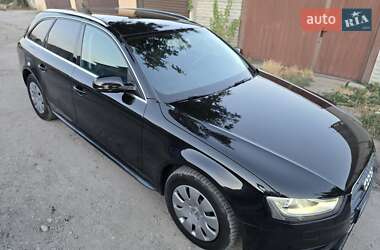 Универсал Audi A4 2014 в 