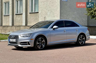Седан Audi A4 2017 в Овручі