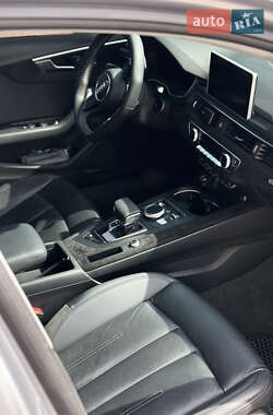 Седан Audi A4 2017 в Овруче