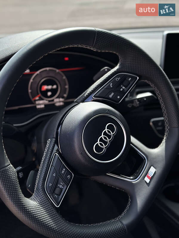 Седан Audi A4 2017 в Овруче