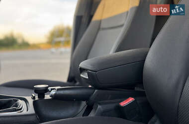 Седан Audi A4 2003 в 