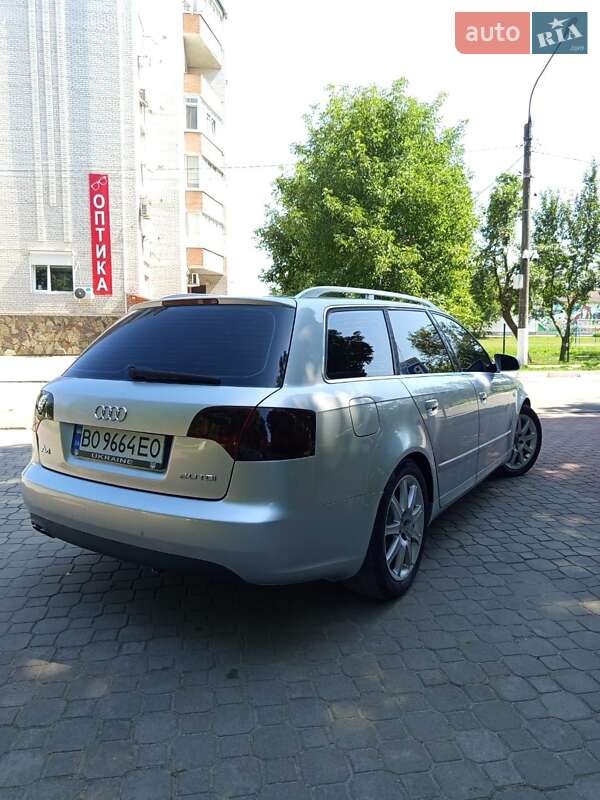 Універсал Audi A4 2004 в Волочиську