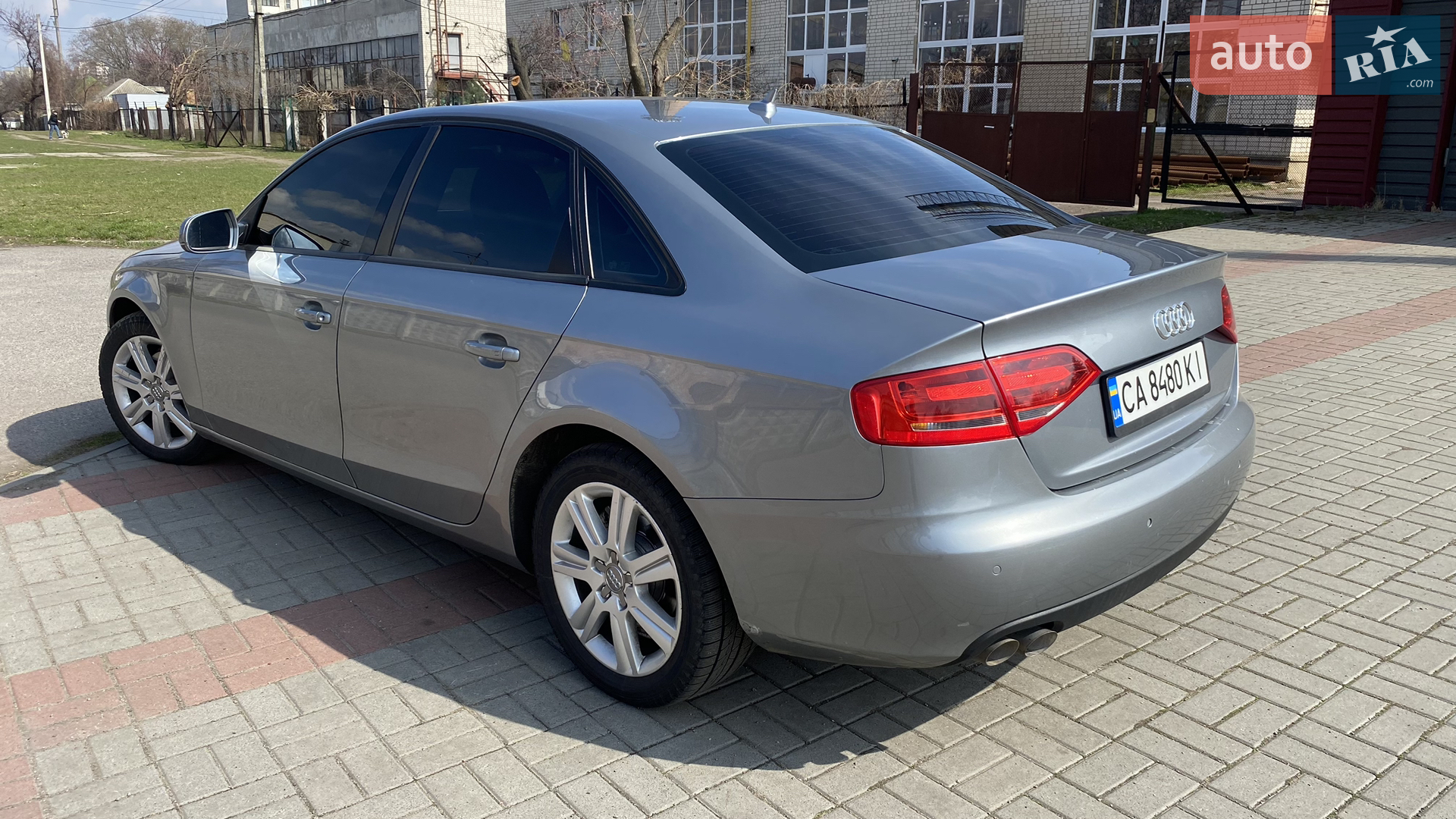 2010 Audi A4 - мініатюра 6