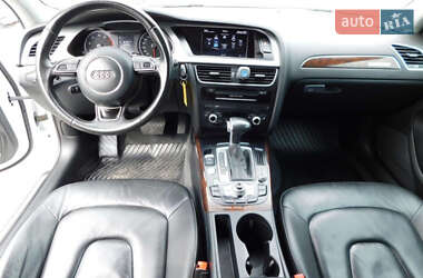 Седан Audi A4 2015 в 