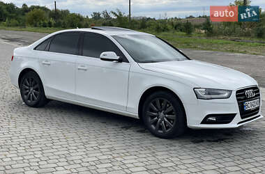 Седан Audi A4 2012 в 