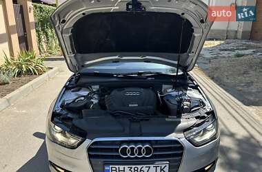 Седан Audi A4 2014 в 