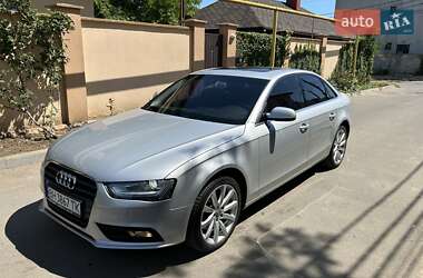 Седан Audi A4 2014 в 