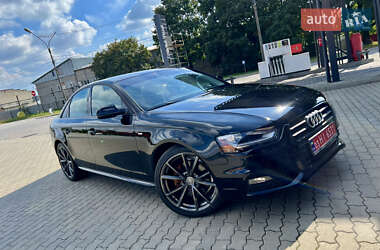 Седан Audi A4 2016 в Нововолинську
