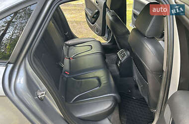 Седан Audi A4 2015 в 