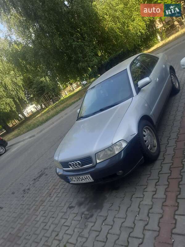 Audi A4 2000