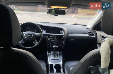 Седан Audi A4 2012 в 