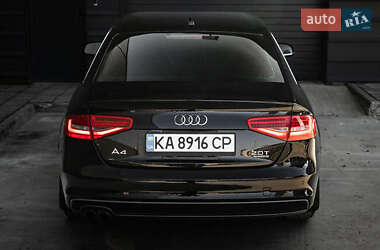 Седан Audi A4 2015 в 