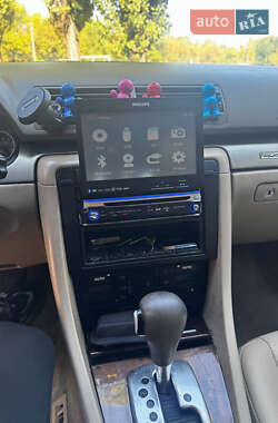 Седан Audi A4 2002 в 