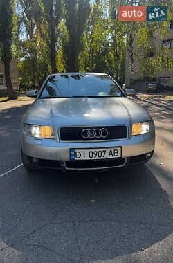 Седан Audi A4 2002 в 