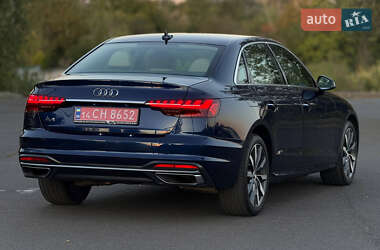 Седан Audi A4 2020 в 