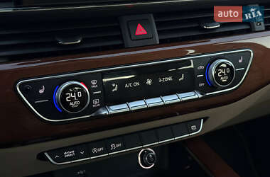 Седан Audi A4 2020 в 