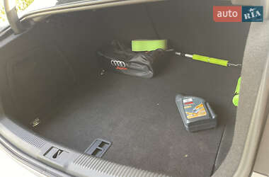 Седан Audi A4 2015 в 