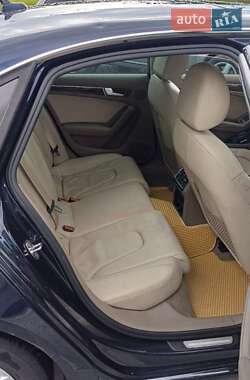 Седан Audi A4 2010 в 