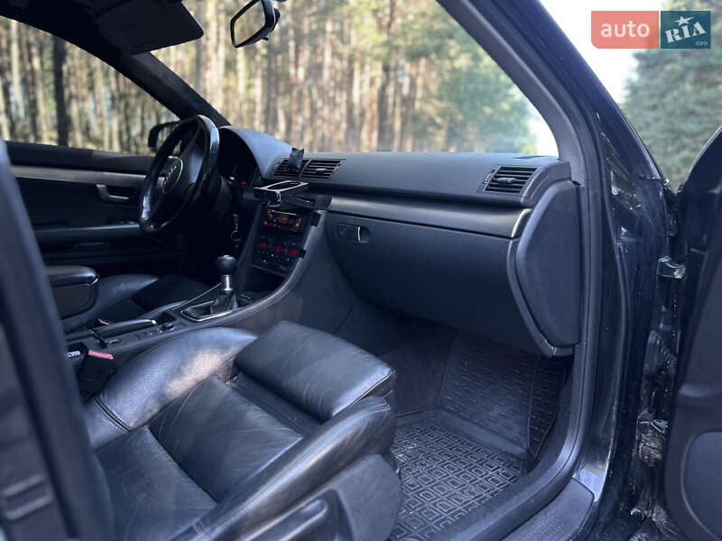 Универсал Audi A4 2003 в Дымере