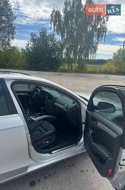Седан Audi A4 2013 в 