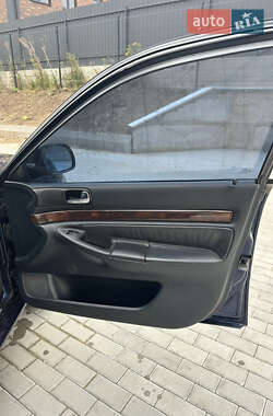 Седан Audi A4 1995 в 