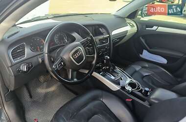 Седан Audi A4 2010 в 