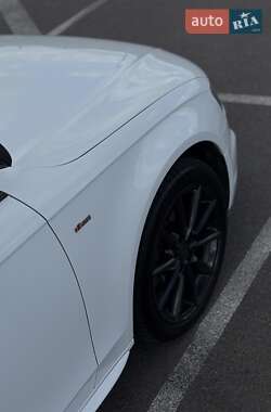 Седан Audi A4 2013 в 