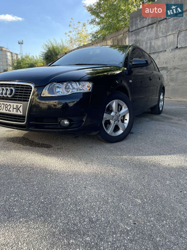 Универсал Audi A4 2006 в 