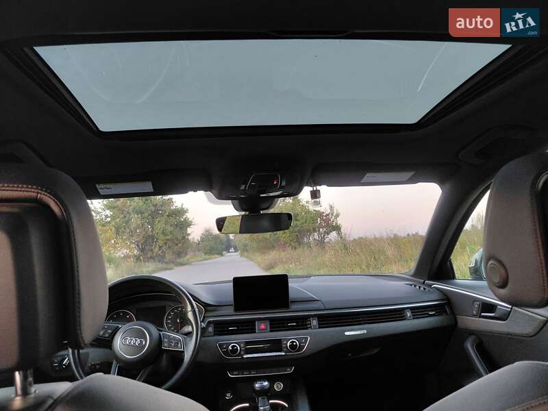 Седан Audi A4 2017 в Звягеле