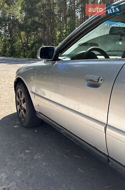 Седан Audi A4 1999 в 
