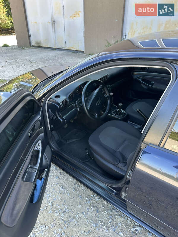 Седан Audi A4 1996 в Иваничах фото 7 Седан Audi A4 1996 в Иваничах