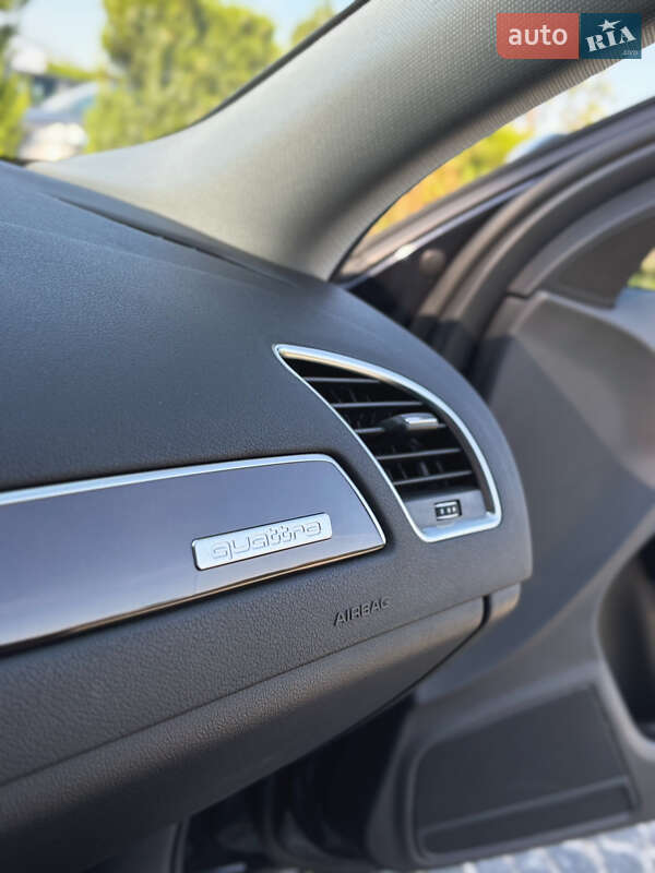 Седан Audi A4 2015 в Дніпрі