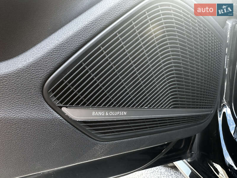 Седан Audi A4 2016 в Киеве фото 12 Седан Audi A4 2016 в Киеве