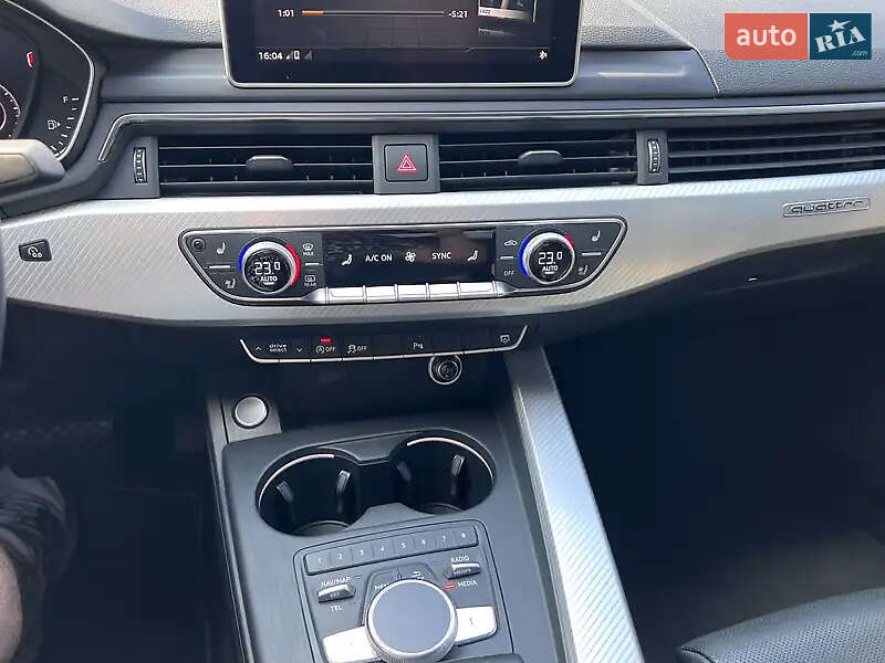 Седан Audi A4 2015 в Кривому Розі
