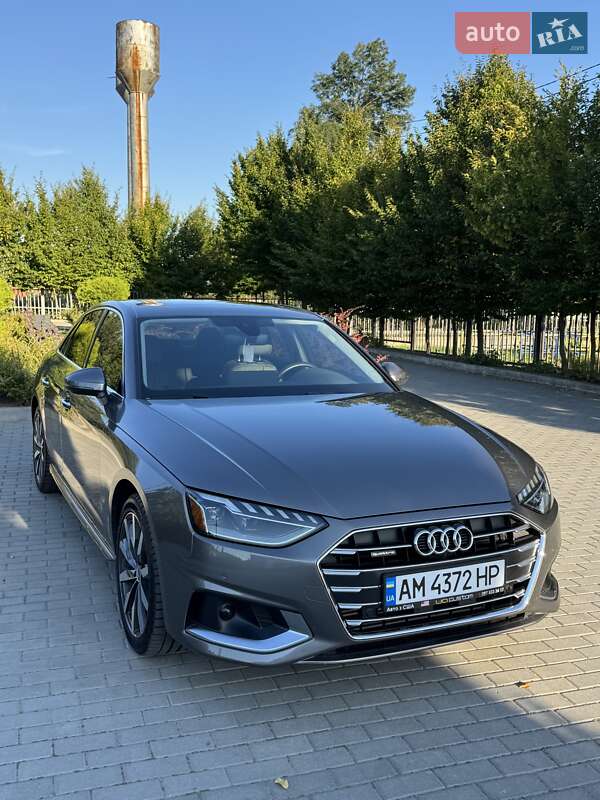 Седан Audi A4 2022 в Бердичеве