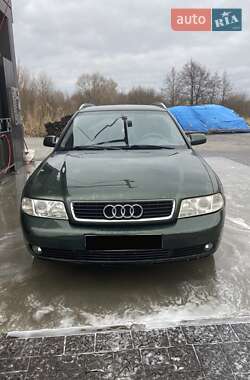Универсал Audi A4 2000 в 