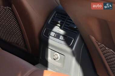 Седан Audi A4 2017 в 