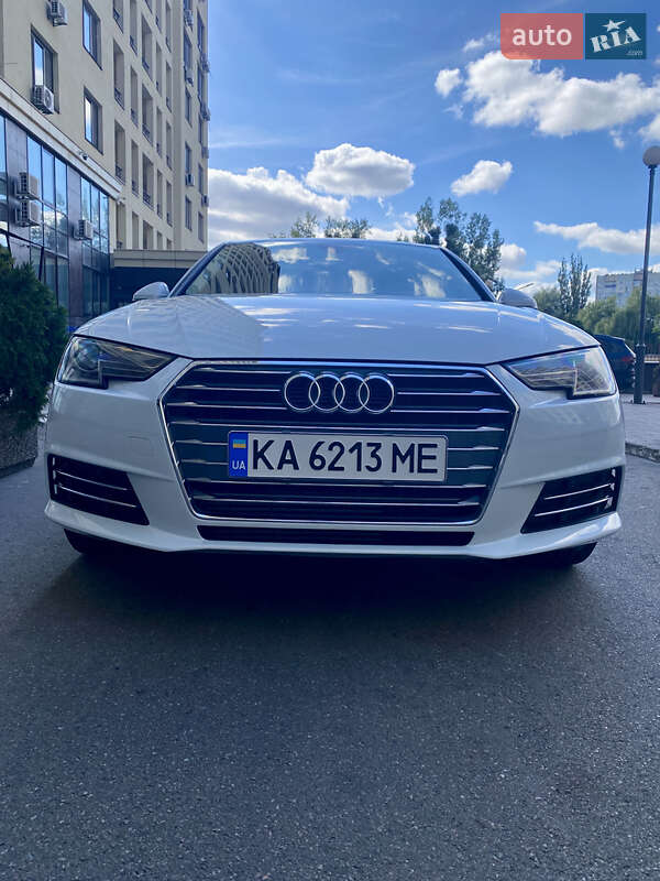 Седан Audi A4 2016 в Києві