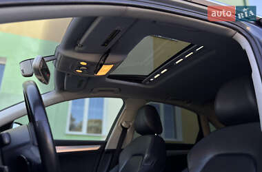 Седан Audi A4 2012 в 