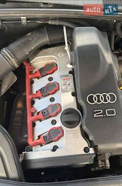 Седан Audi A4 2002 в 