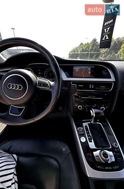 Седан Audi A4 2015 в 