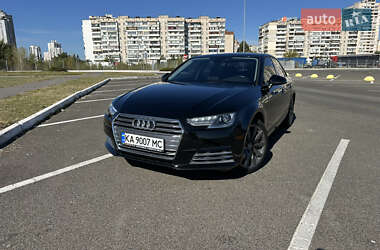 Седан Audi A4 2016 в Киеве