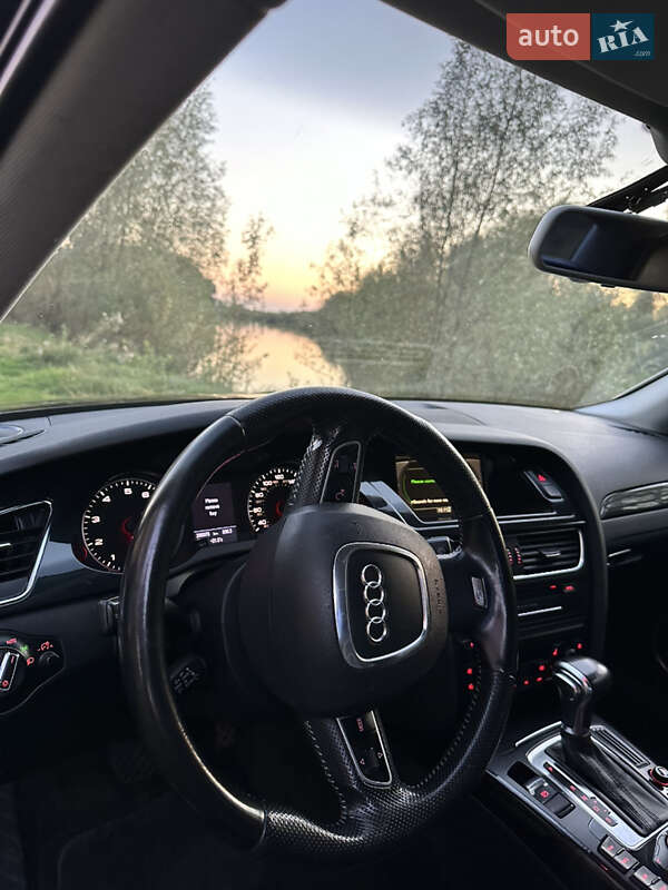Седан Audi A4 2009 в Вараші