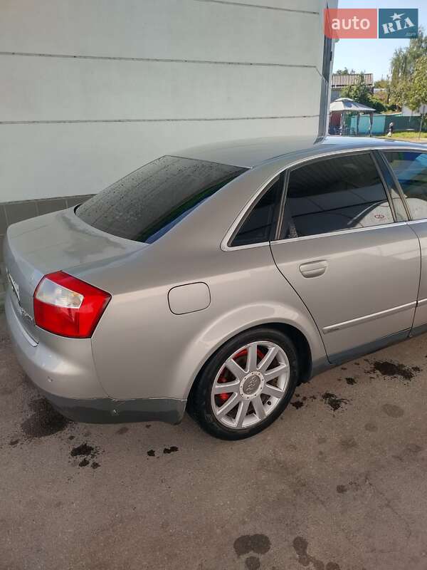 Седан Audi A4 2001 в Кременчуге