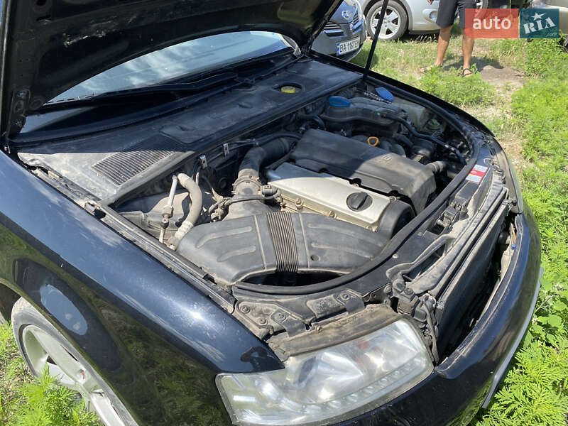 Седан Audi A4 2001 в Кропивницком